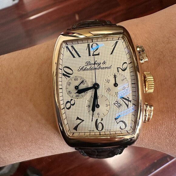 Dubery & Schaldenbrand Aerochrono Cream Dial 18K Yellow Gold Bezel Leather Band - Picture 5 of 14